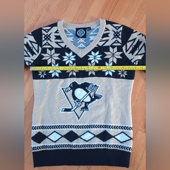 Pittsburg Penguins NHL Small Winter Christmas Holiday Sweater - Picture 7 of 11